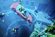 Deep Diving Dubai